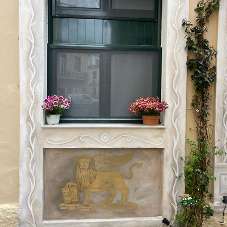 Q Rocco Apartments, Corfu Town Zewnętrze zdjęcie