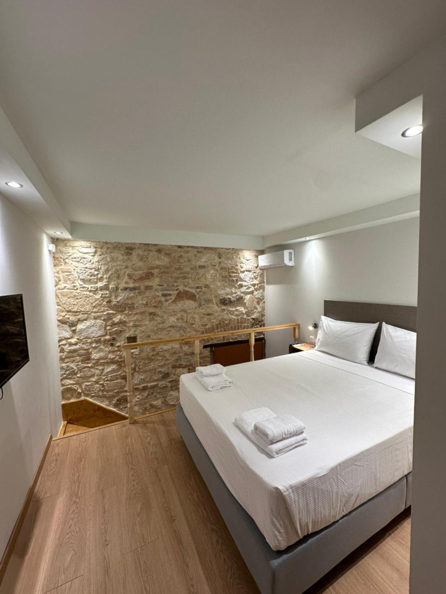 Q Rocco Apartments, Corfu Town Zewnętrze zdjęcie