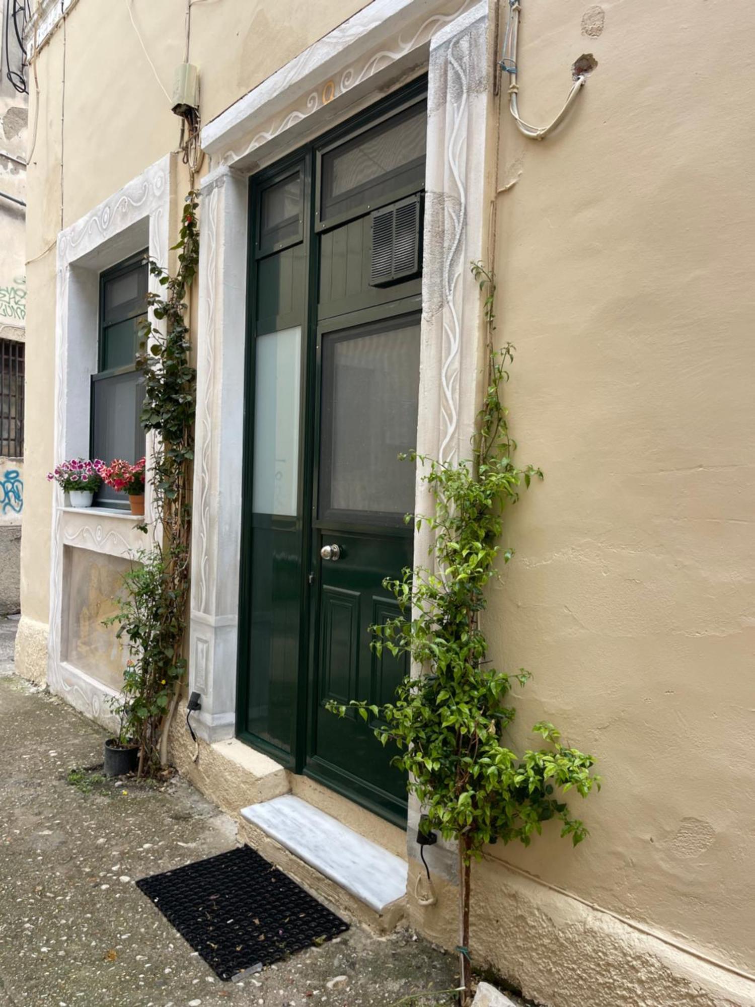 Q Rocco Apartments, Corfu Town Zewnętrze zdjęcie